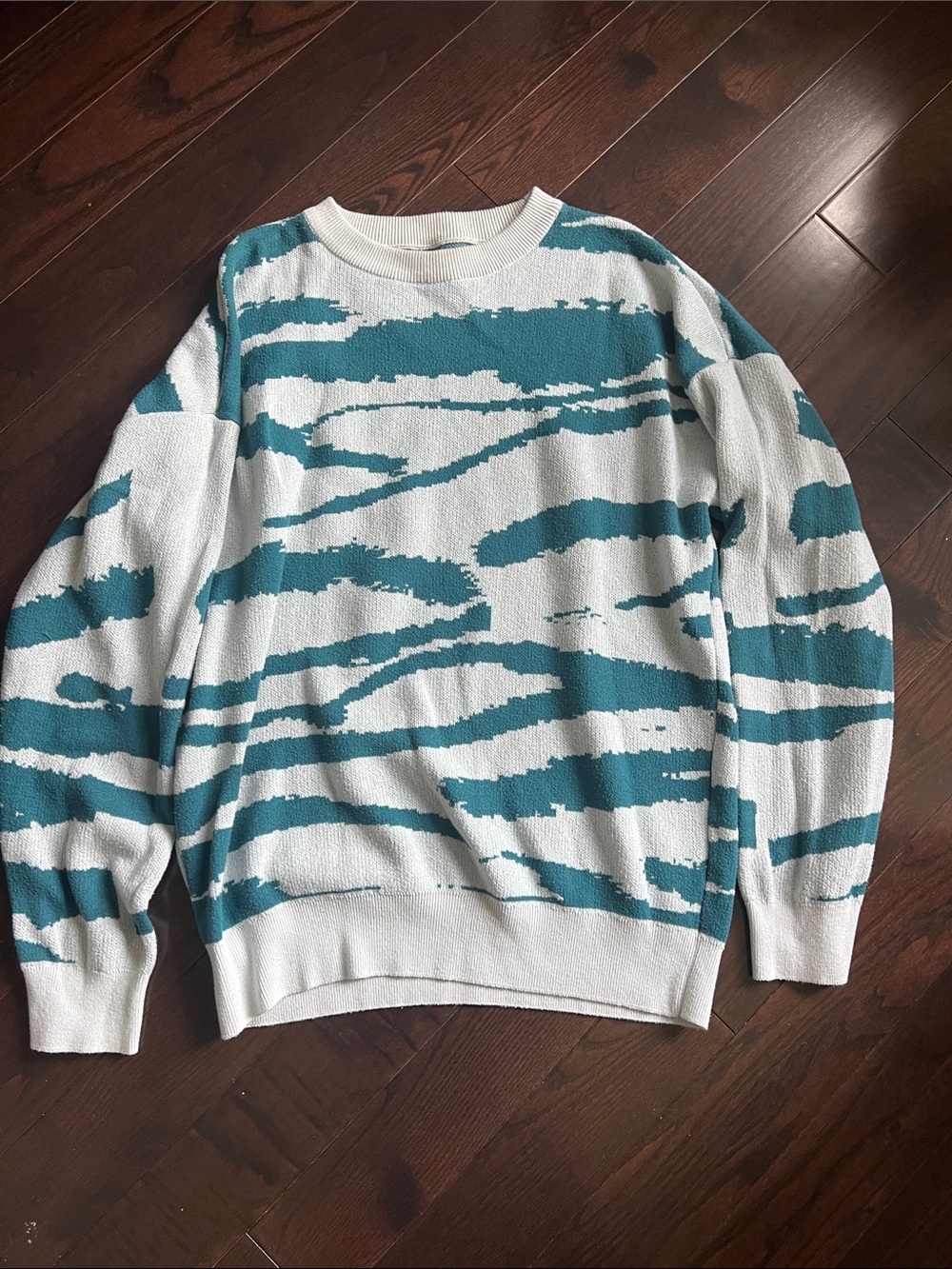 Zara Teal and White Abstract Stripe Crewneck Sweater